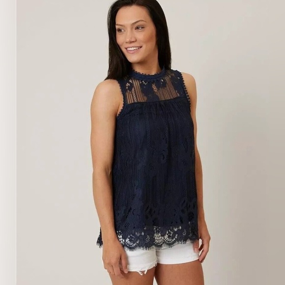 Valerie Stevens Women's Size XL Sleeveless Top Lace Overlay Pleated Eyelash Lace - Picture 1 of 9